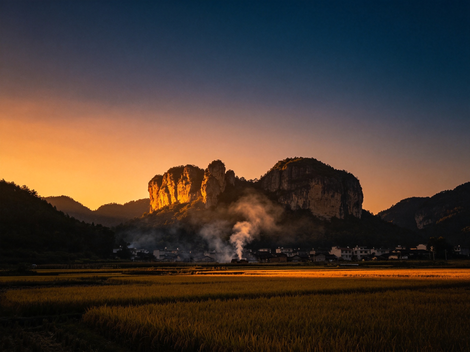 夕照狮子岩